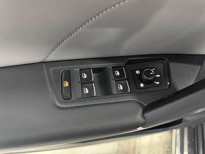 Фото 7 - Volkswagen Tayron