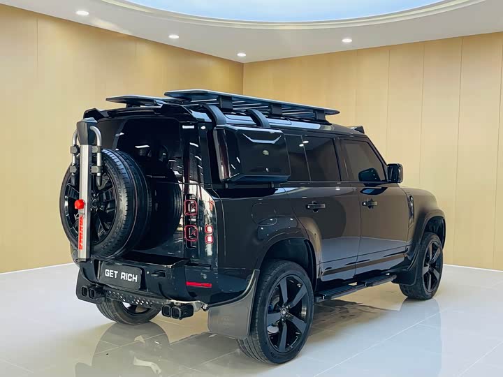 Фото 9 - Land Rover Defender