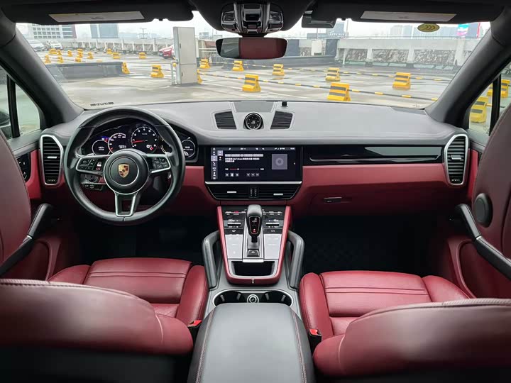 Фото 5 - Porsche Cayenne