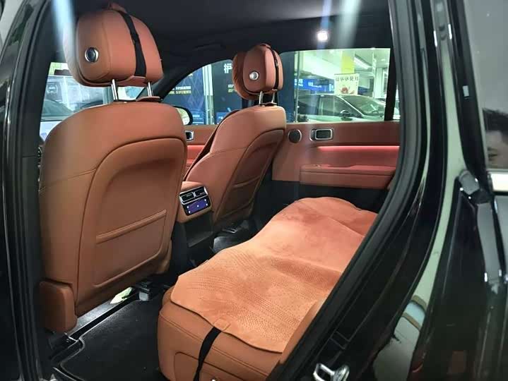 Фото 6 - LiXiang L6