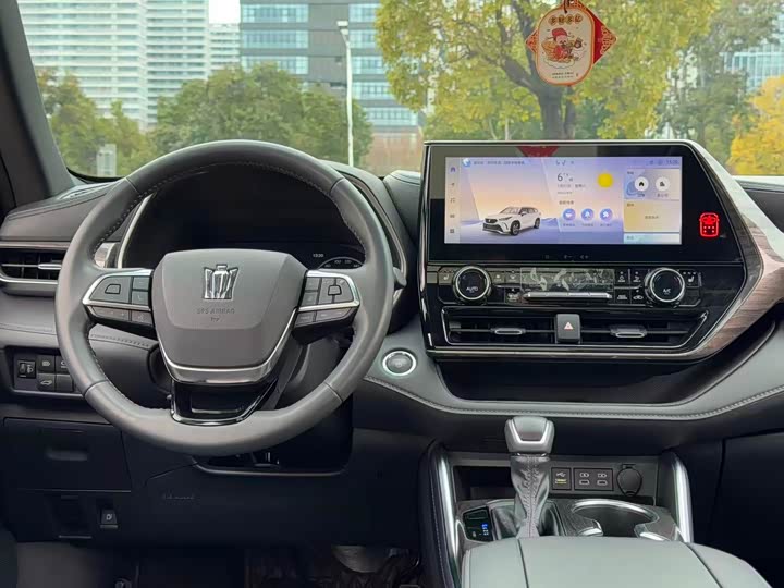 Фото 9 - Toyota Crown Kluger