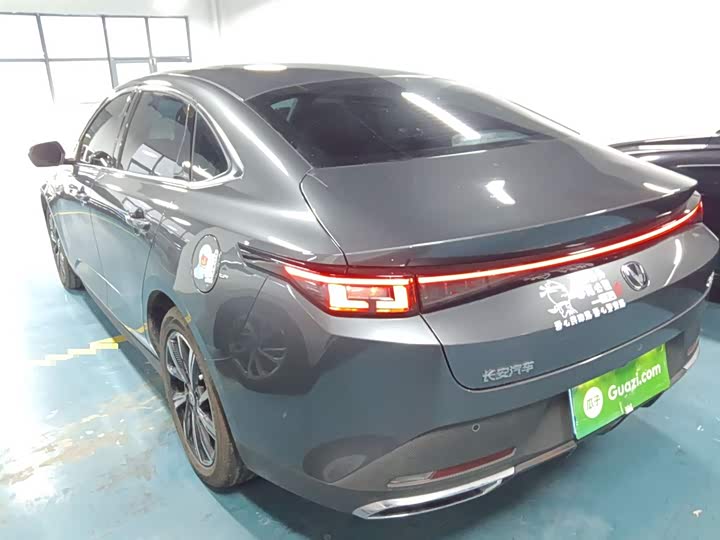 Фото 5 - Changan Eado Plus