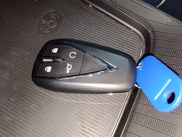 Фото 9 - Changan Eado Plus