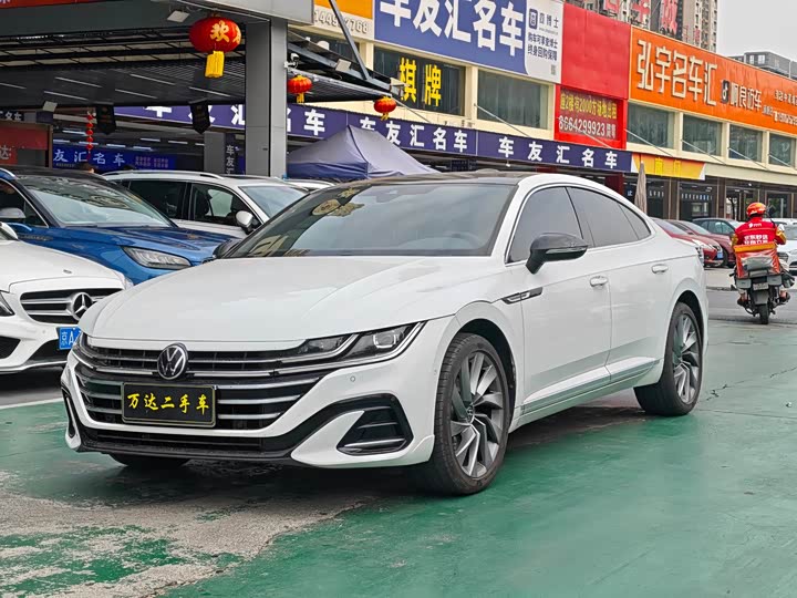 Фото 1 - Volkswagen CC