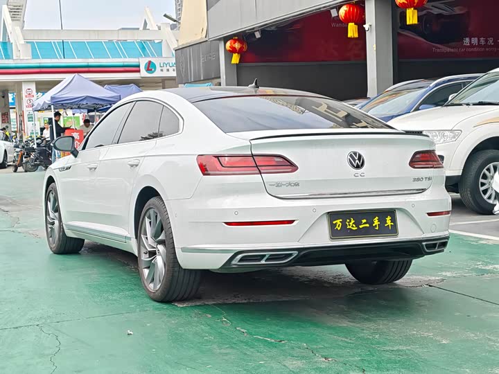 Фото 6 - Volkswagen CC