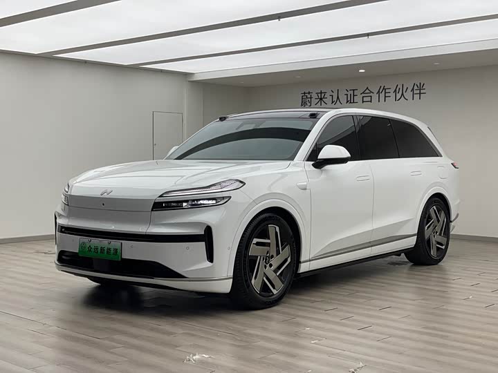 Фото 1 - Nio Onvo L90