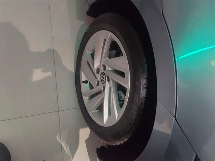 Фото 6 - Volkswagen Lamando L