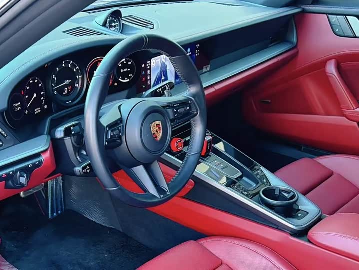 Фото 6 - Porsche 911