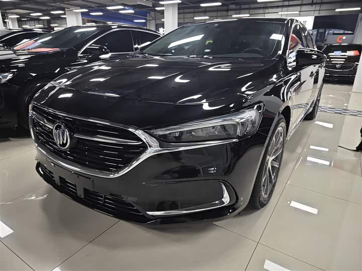 Фото 1 - Buick LaCrosse