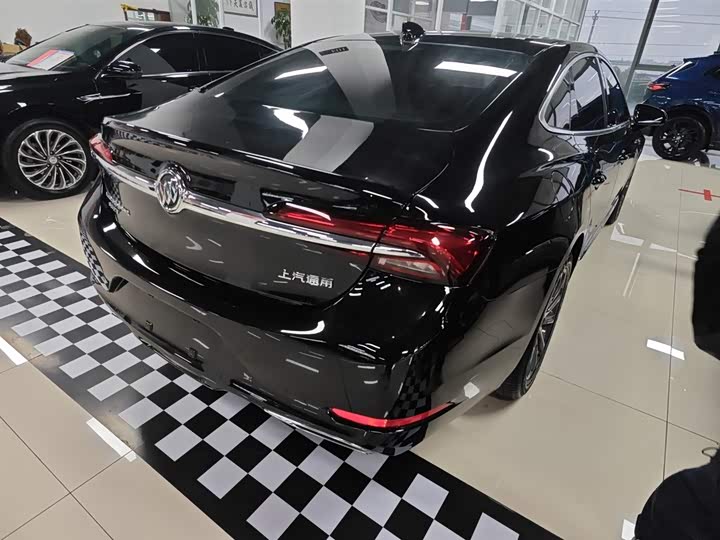 Фото 7 - Buick LaCrosse