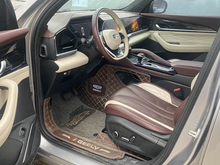 Фото 4 - Geely Monjaro