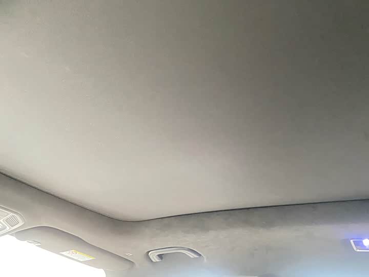 Фото 7 - Geely Monjaro