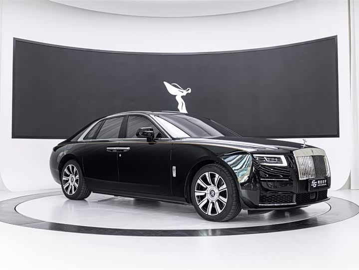 Фото 3 - Rolls-Royce Ghost