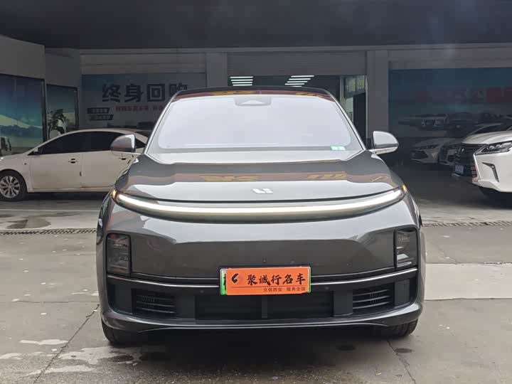 Фото 2 - LiXiang L7