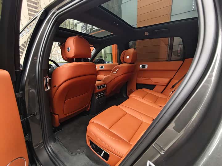 Фото 8 - LiXiang L7