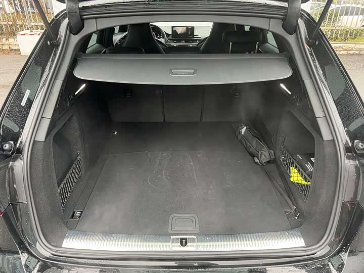 Фото 7 - Audi RS 4