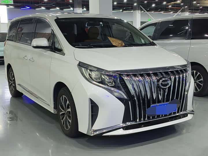 Фото 3 - GAC Trumpchi M8