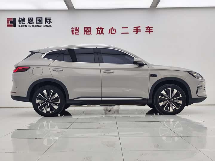 Фото 5 - BYD Song Plus Hybrid/EV