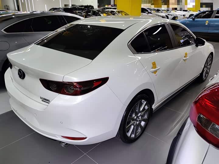 Фото 7 - Mazda 3 (Axela)