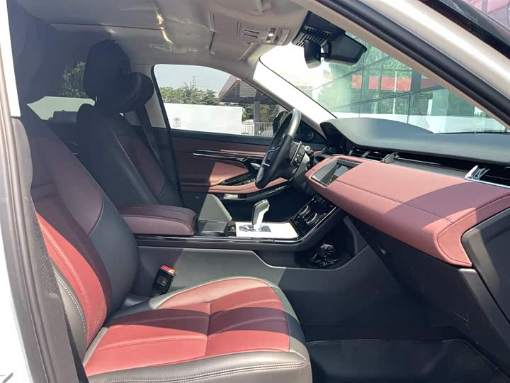 Фото 9 - Land Rover Range Rover Evoque L Hybrid