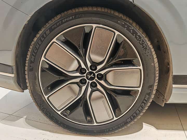 Фото 8 - XPeng G9