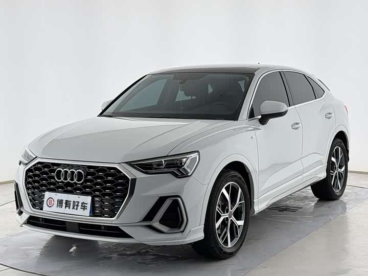 Фото 1 - Audi Q3 Sportback