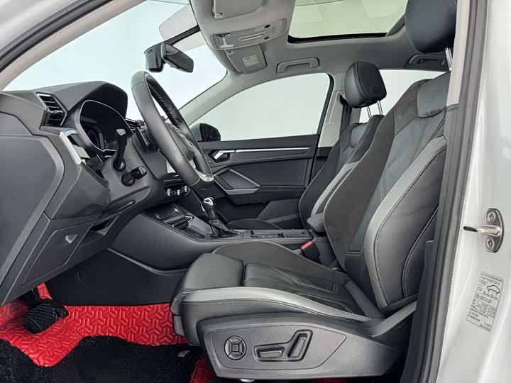 Фото 3 - Audi Q3 Sportback