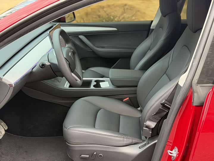 Фото 5 - Tesla Model Y