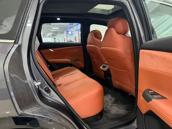 Фото 9 - Changan CS75 Plus