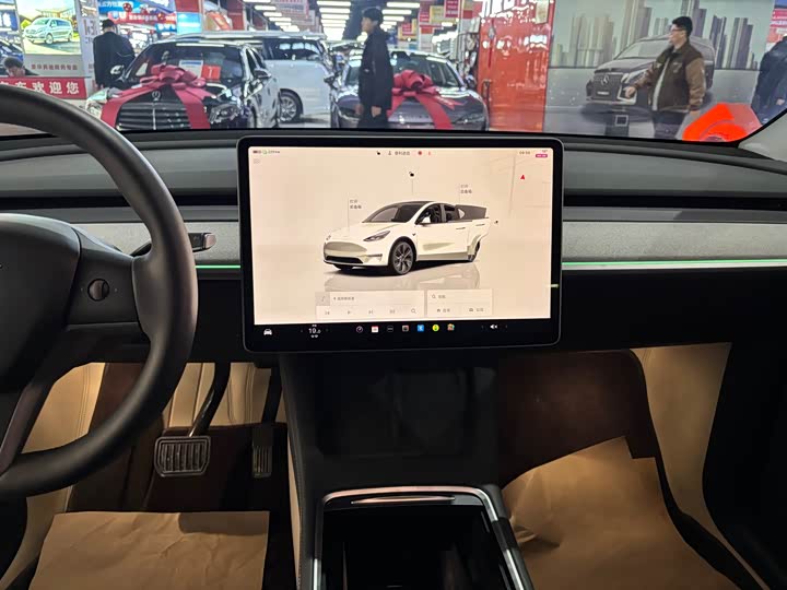 Фото 8 - Tesla Model Y