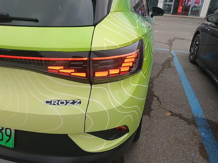 Фото 8 - Volkswagen ID.4 Crozz