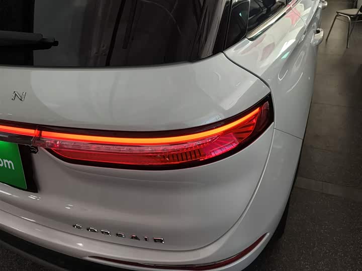 Фото 8 - Lincoln Corsair