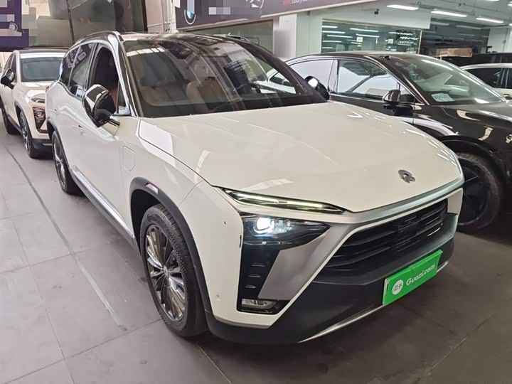 Фото 4 - Nio ES8