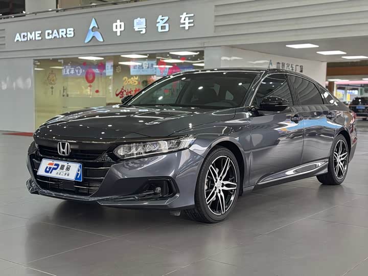 Фото 1 - Honda Accord