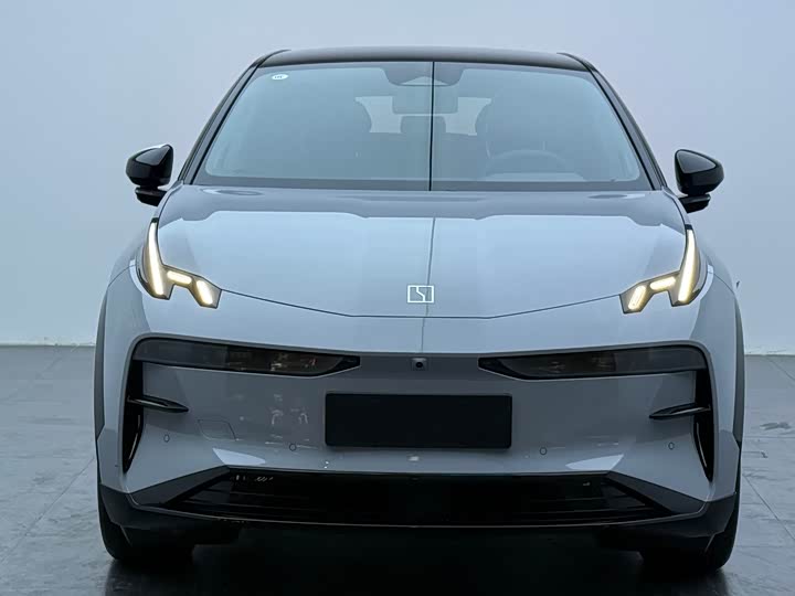 Фото 7 - Zeekr X