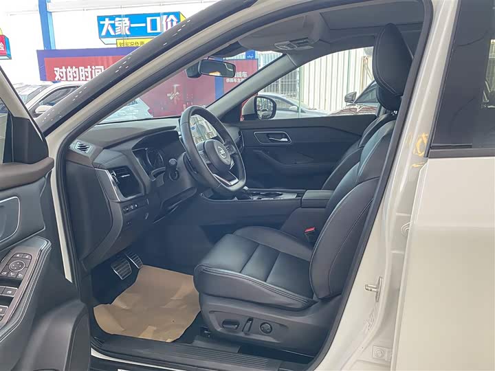 Фото 7 - Nissan X-Trail