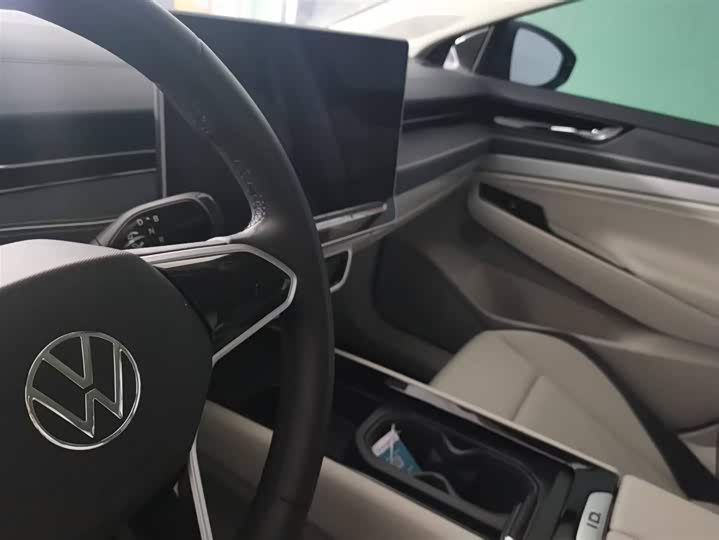 Фото 8 - Volkswagen ID.7 Vizzion