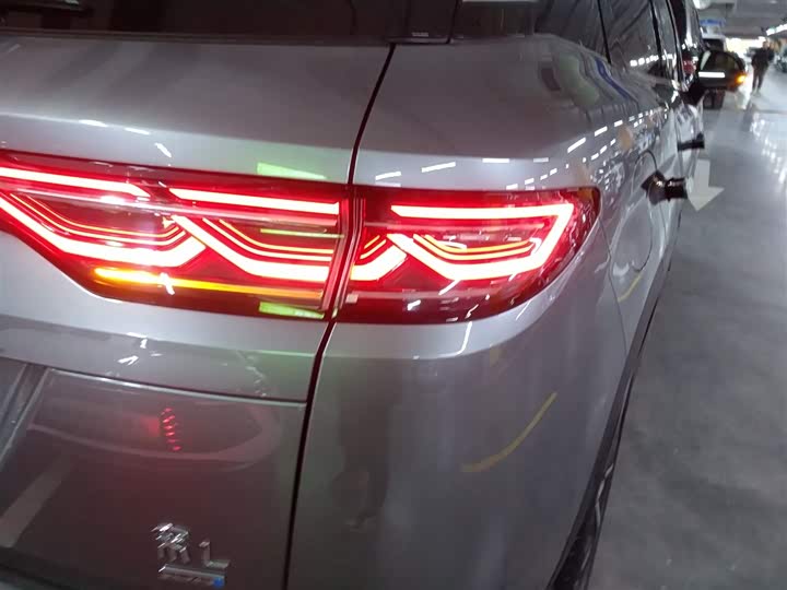 Фото 8 - BYD Song L DM-i Hybrid