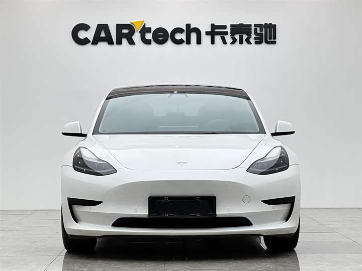 Фото 7 - Tesla Model 3