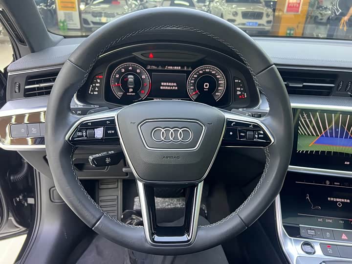 Фото 6 - Audi A6L