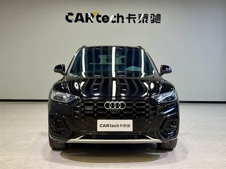 Фото 3 - Audi Q5L