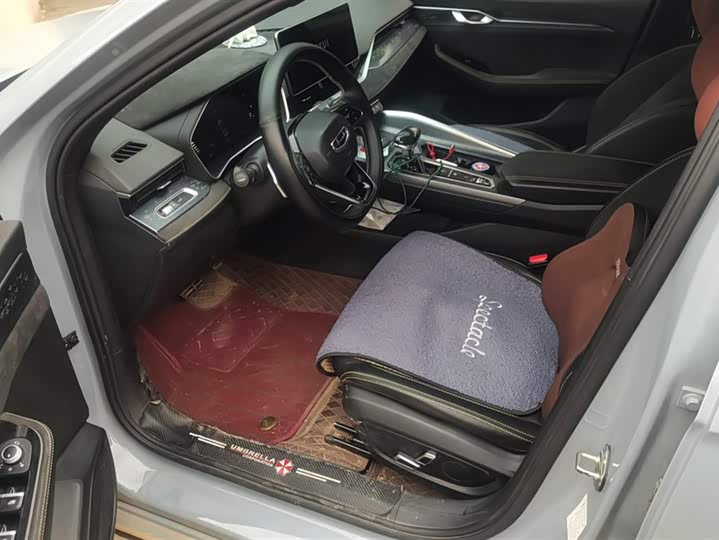 Фото 9 - Geely Preface