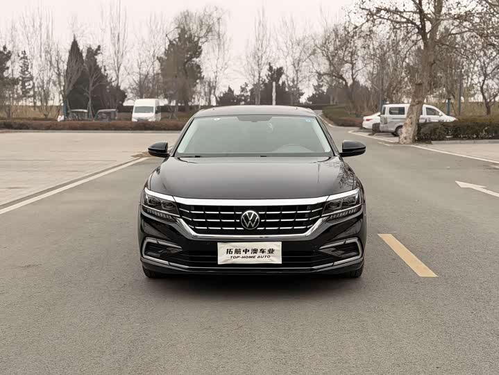 Фото 2 - Volkswagen Passat