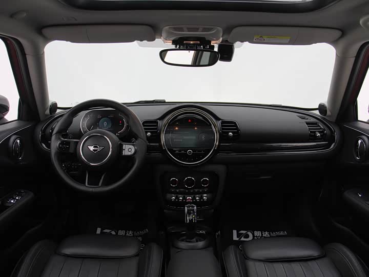 Фото 3 - Mini Clubman