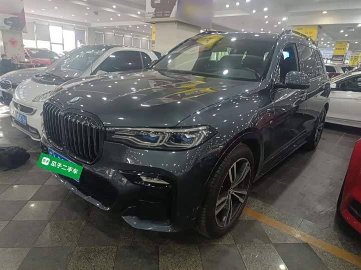 Фото 2 - BMW X7
