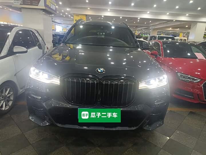 Фото 3 - BMW X7