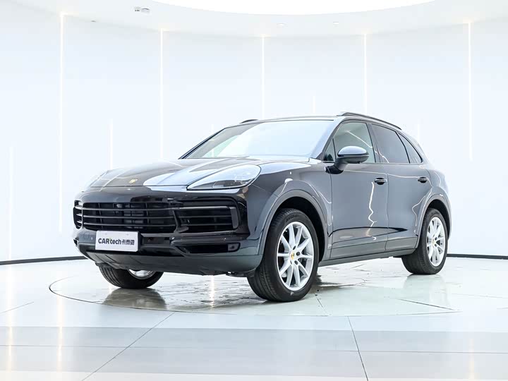 Фото 1 - Porsche Cayenne