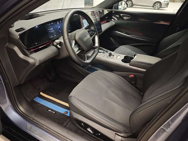 Фото 3 - BYD Seal