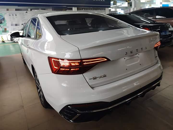 Фото 5 - Jetta VA7