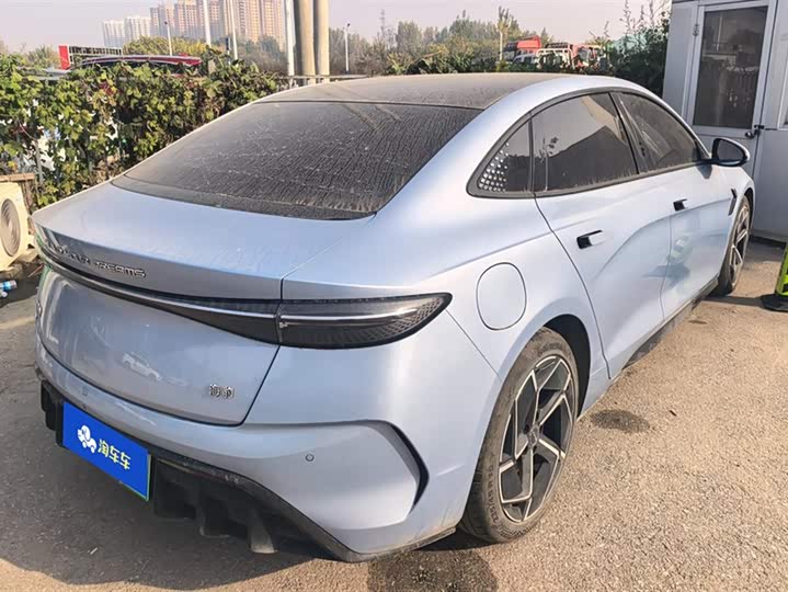 Фото 3 - BYD Seal